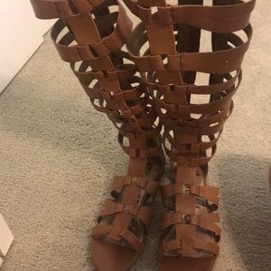 Sam Edelman tall light brown gladiators